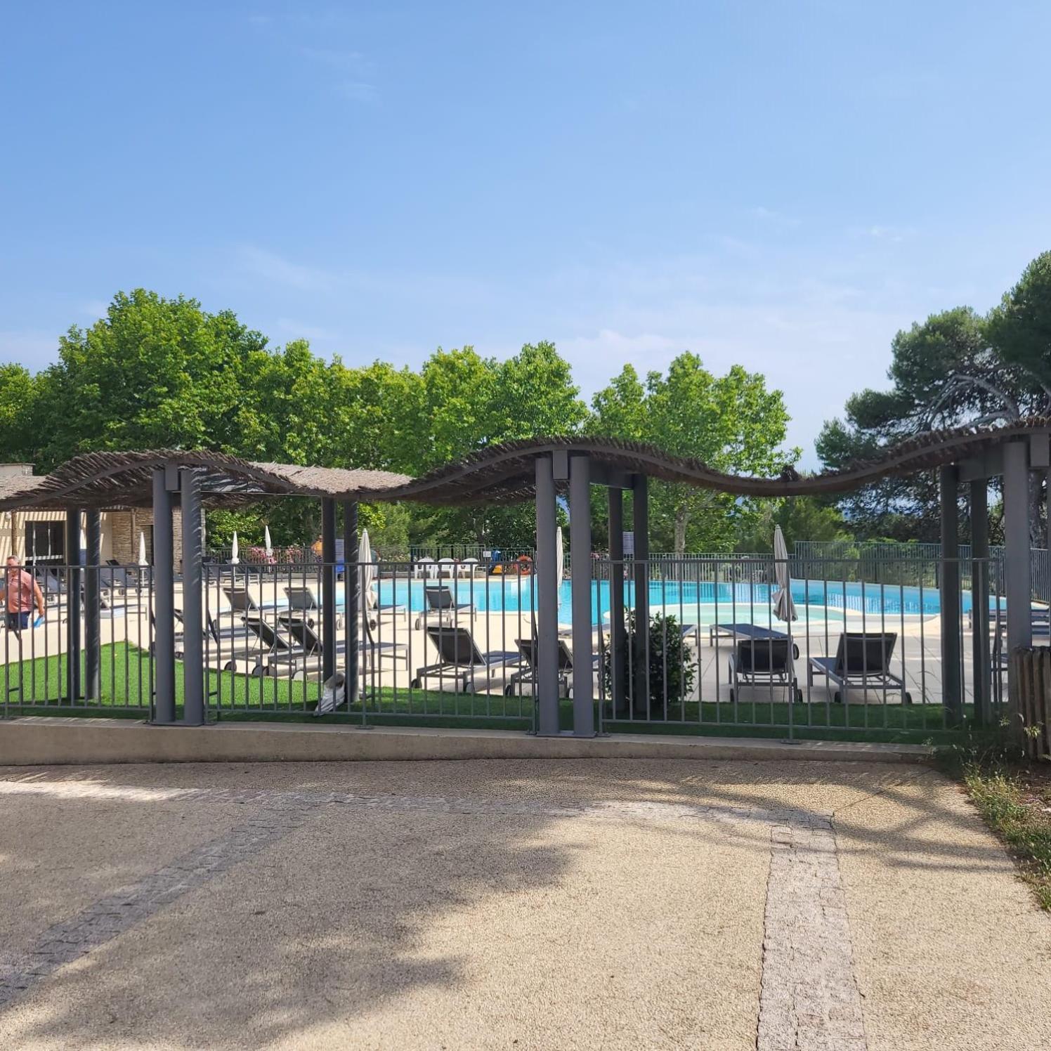 Appartement La Calade à LʼIsle-sur-la-Sorgue Extérieur photo