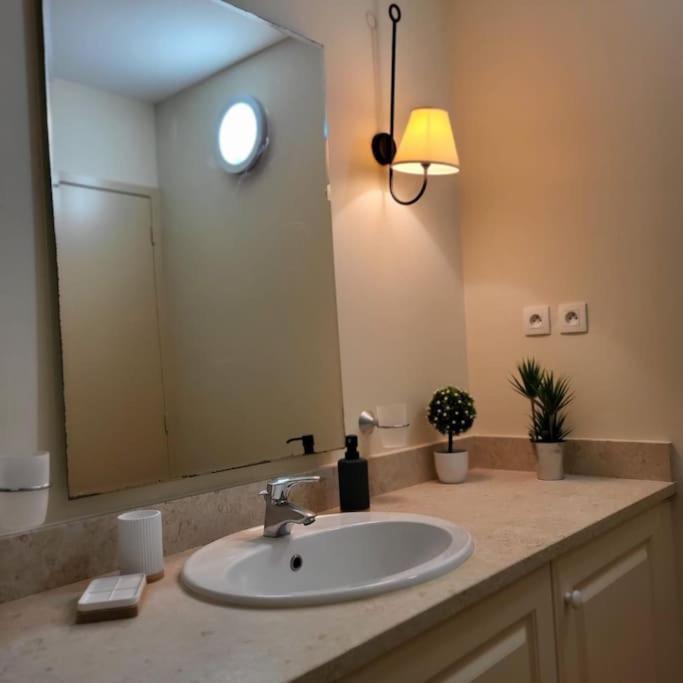 Appartement La Calade à LʼIsle-sur-la-Sorgue Extérieur photo